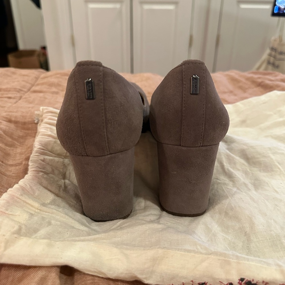Suede Block Heel Pumps - Picture 4 of 6